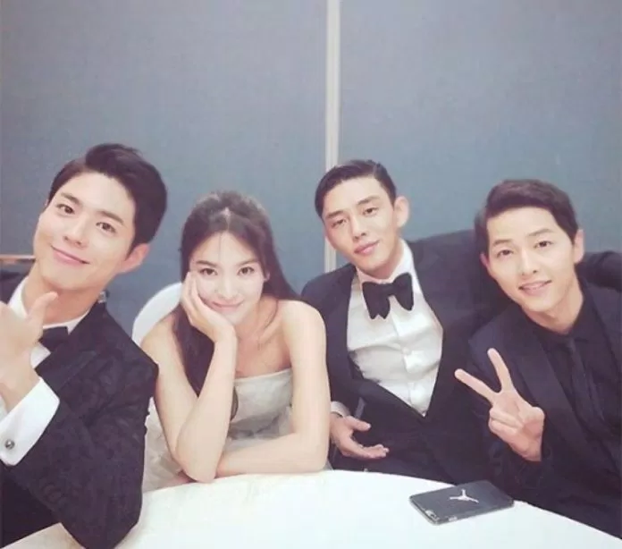 Ngoài đời, Park Bo Gum cũng rất thân thiết với cặp vợ chồng Song - Song. (Ảnh: Internet)