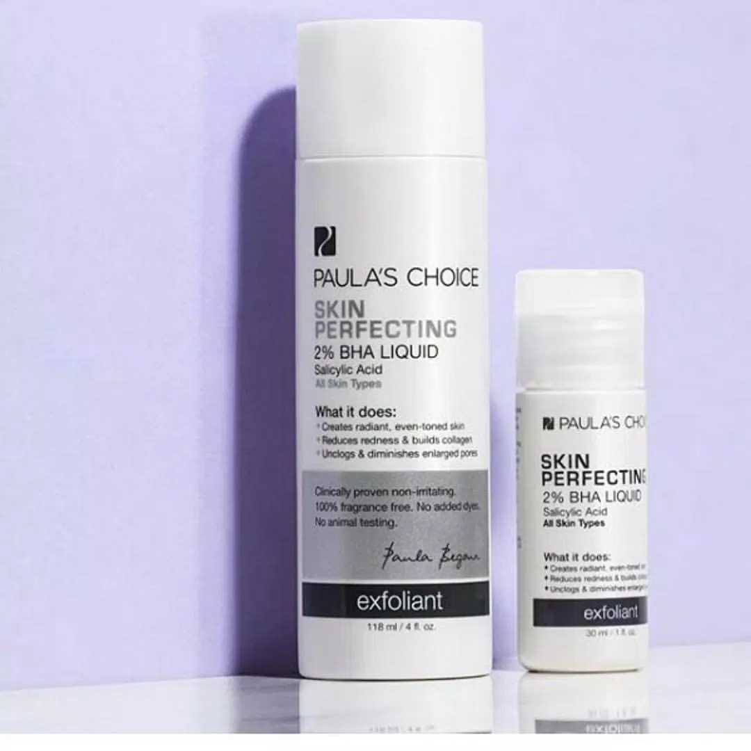 Paula’s Choice Skin Perfecting 2% BHA Liquid bản full size (trái) và trial size (phải) (Ảnh: Internet)