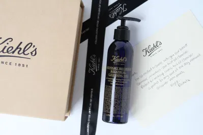 Review dầu tẩy trang Kiehls Midnight Recovery Botanical Cleansing Oil cleansing oil dầu tẩy trang Dầu tẩy trang Kiehls Dầu tẩy trang Kiehls Midnight Recovery Botanical Cleansing Oil Kiehls Kiehls Midnight Recovery Botanical Cleansing Oil Loveat1stshine mỹ phẩm Kiehls review mỹ phẩm tẩy trang Tẩy trang cho da nhạy cảm TheMakeaholics