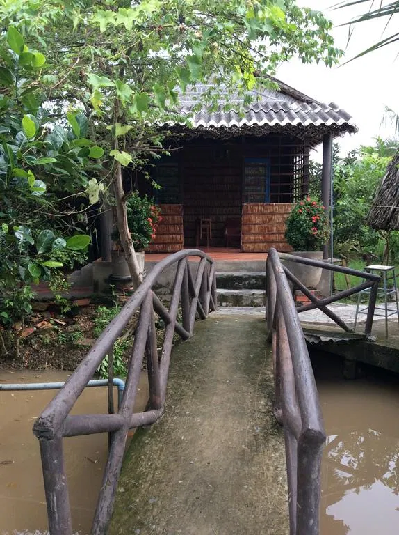 Ngoc Phuong Homestay