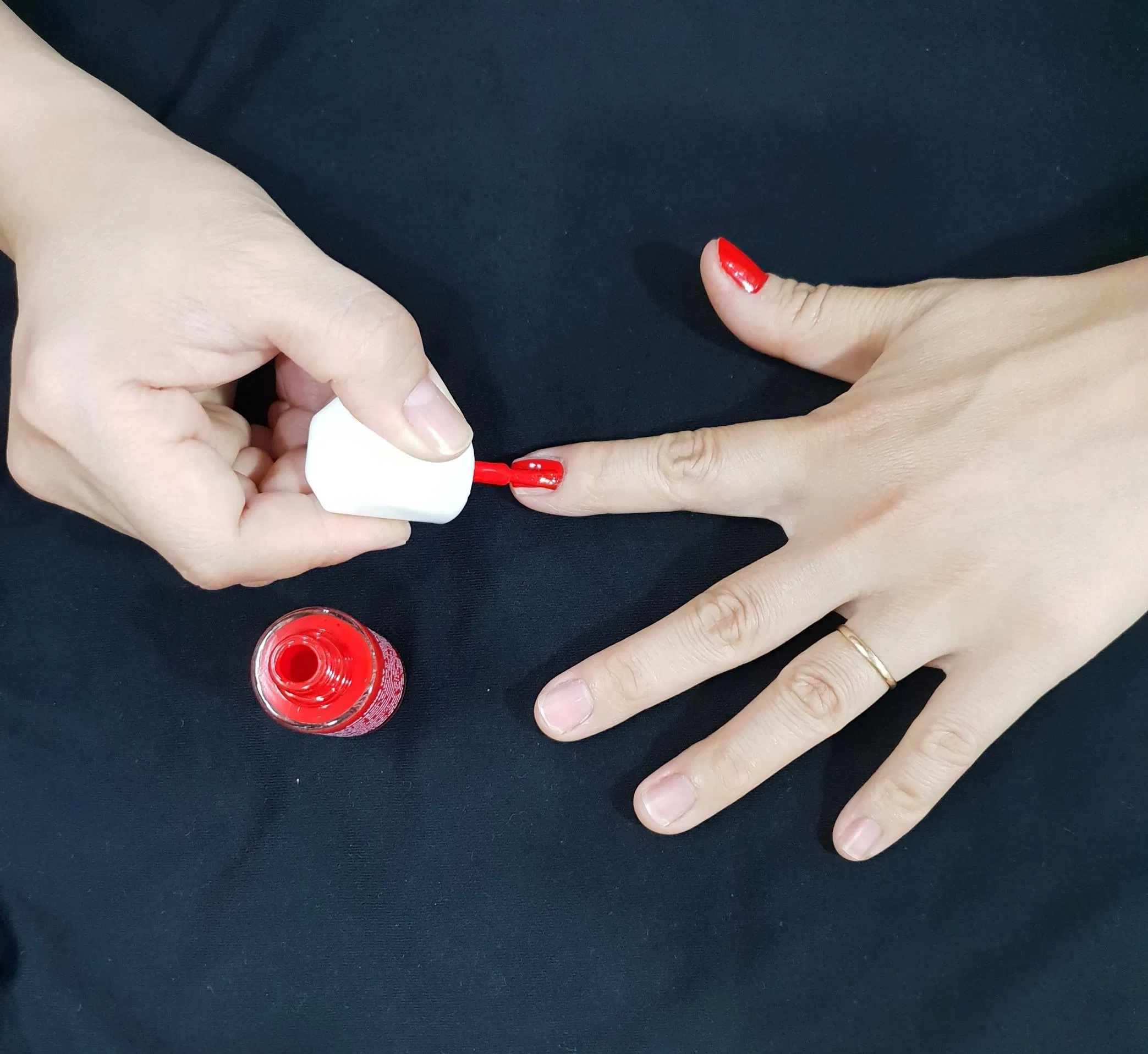 hướng dẫn sơn móng tay chào đón giáng sinh