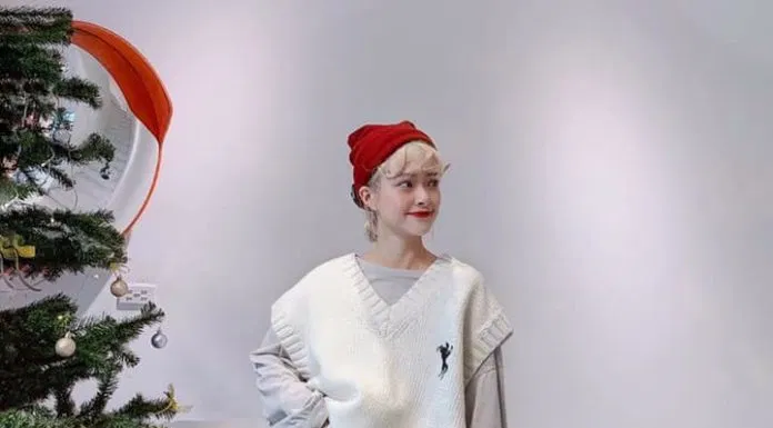 Áo gile len nữ