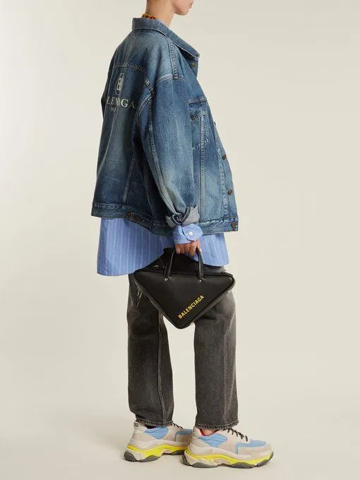 title Balenciaga Triple S