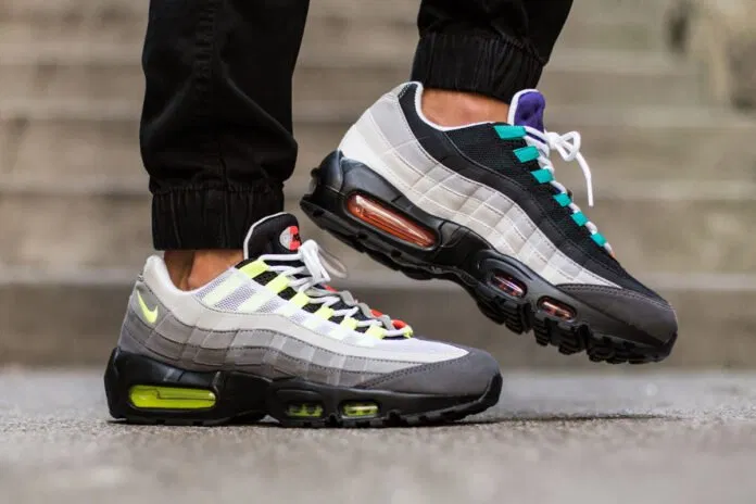 title Nike Air Max 95