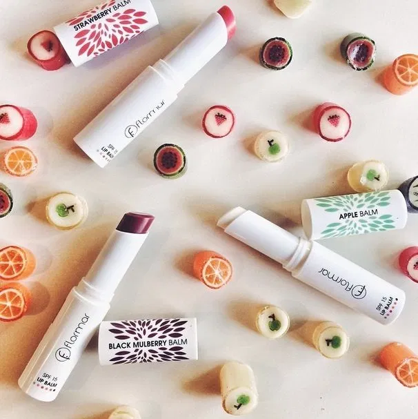 thiết kế mới nhất của son dưỡng Pretty By Flormar Lip Balm (Nguồn:Internet) thiết kế mới nhất của son dưỡng Pretty By Flormar Lip Balm (Nguồn:Internet)