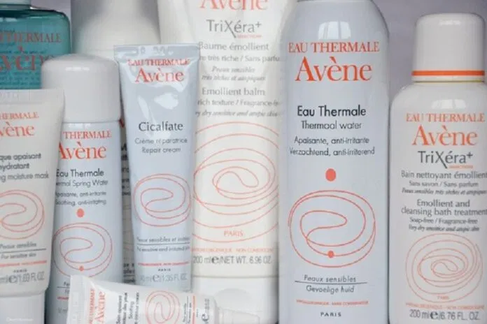 xịt khoáng Avène