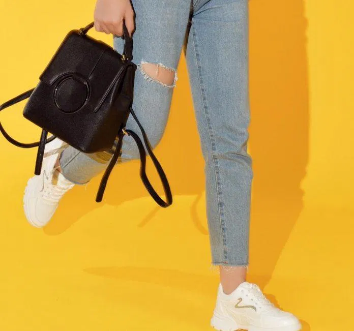 Top 10 shop giày thể thao uy tín tại Hà Nội