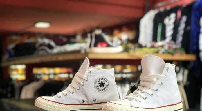 Top 10 shop giày thể thao uy tín tại Hà Nội