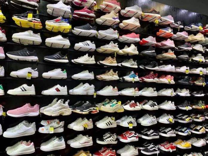 Top 10 shop giày thể thao uy tín tại Hà Nội