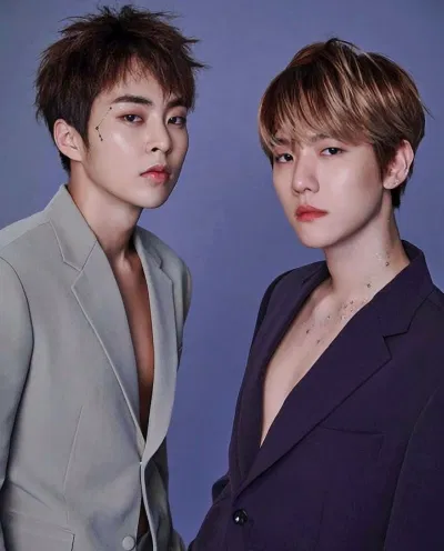 Xiumin Baekhyun EXO