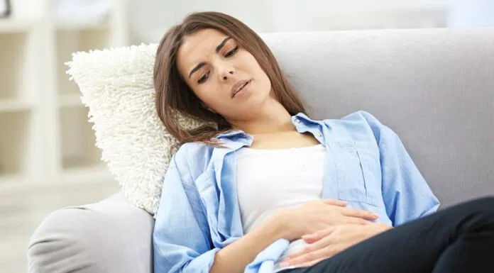 Các bài tập đi bộ nhẹ có thể giúp bạn giảm các triệu chứng đau bụng kinh Các bài tập đi bộ nhẹ có thể giúp bạn giảm các triệu chứng đau bụng kinh