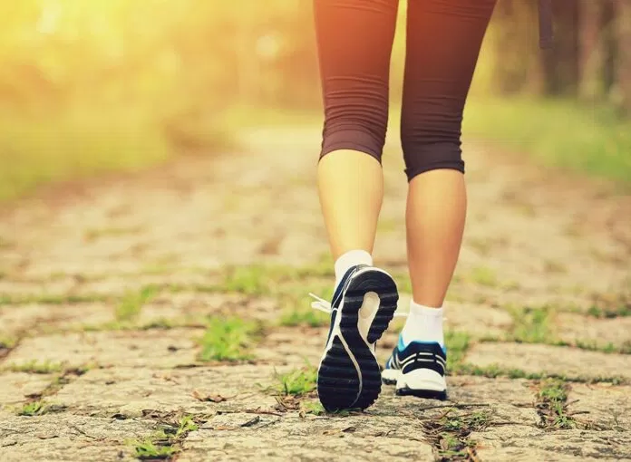 Đi bộ mỗi ngày 30 phút để đạt hiệu quả giảm cân