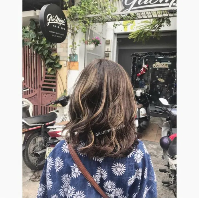 Kiểu uốn lơi vô cùng thịnh hành (Nguồn: Gác Mini) Kiểu uốn lơi vô cùng thịnh hành (Nguồn: Gác Mini)