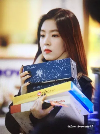 Irene Red Velvet