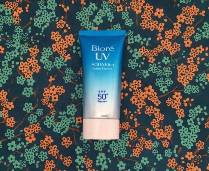 Biore UV Aqua Rich Watery Essence