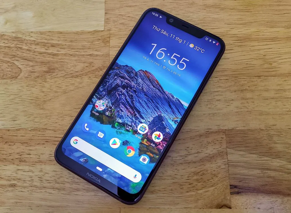 Màn hình khá đẹp của Nokia 8.1