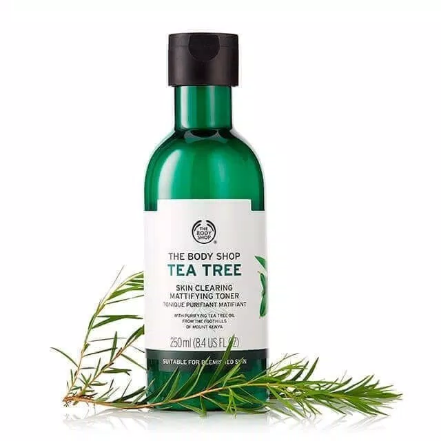 Nước hoa hồng The Body Shop Tea Tree Skin Clearing Mattifying Toner