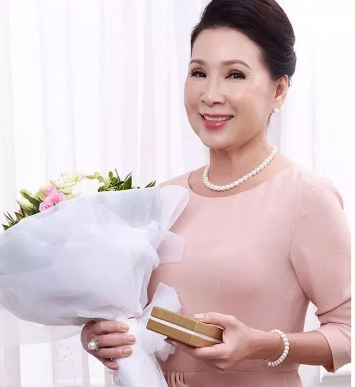quà tặng mẹ ngày 8/3