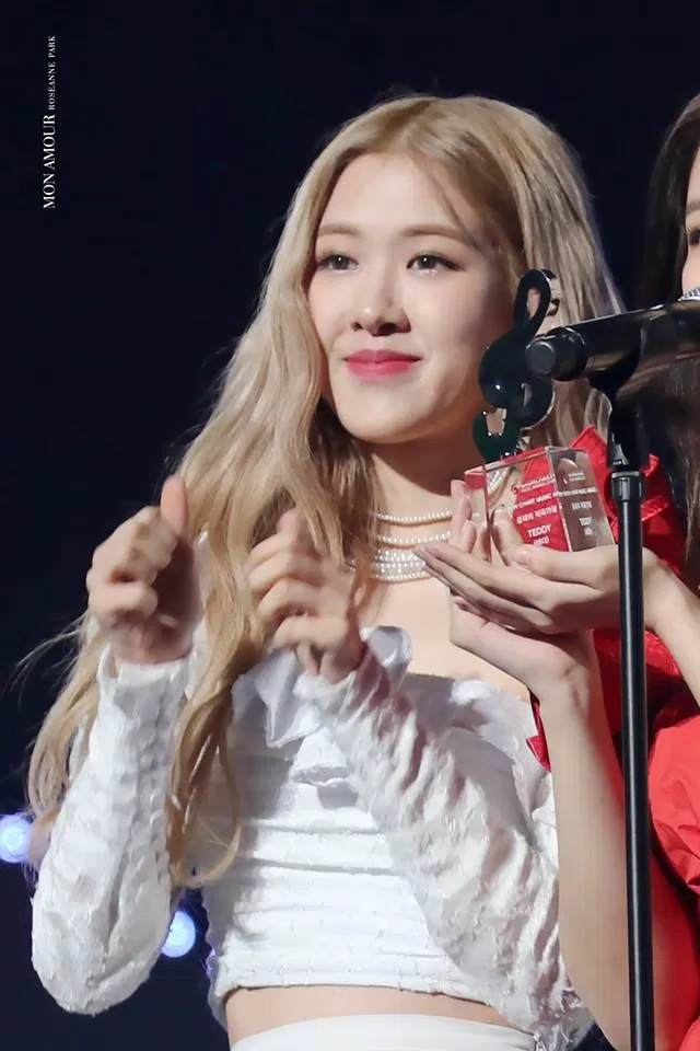 Xếp hạng top 4 idol nữ KPOP bứt phá trong năm 2021 : BLACKPINK “chiếm đóng” với tận 2 thành viên