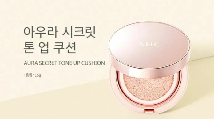 Dòng sản phẩm phấn nước của AHC được ưa chuộng nhờ độ che phủ cao nhưng vẫn mỏng mịn. (Nguồn: Internet) Dòng sản phẩm phấn nước của AHC được ưa chuộng nhờ độ che phủ cao nhưng vẫn mỏng mịn. (Nguồn: Internet)