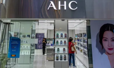 Cửa hàng của thương hiệu mỹ phẩm AHC. (Nguồn: Internet) Cửa hàng của thương hiệu mỹ phẩm AHC. (Nguồn: Internet)