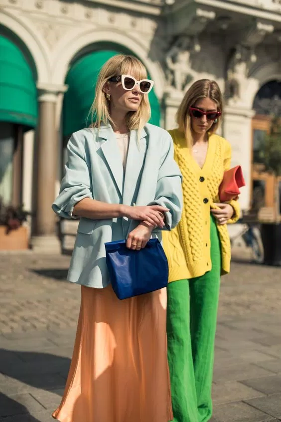 must have items nên có trong tủ đồ của các bạn gái
