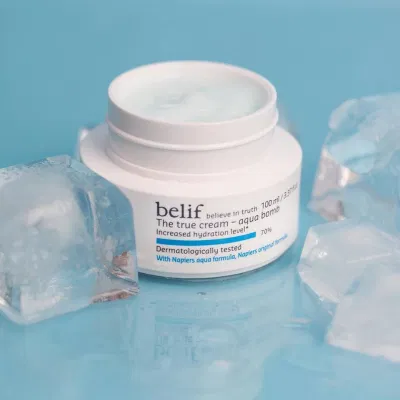 Belif The True Cream Aqua Bomb chứa thành phần thảo dược tốt nhất cho da.