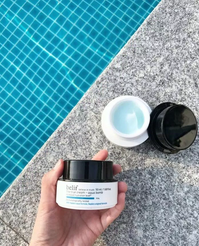 Kem dưỡng ẩm Belif The True Cream Aqua Bomb được mệnh danh là "quả bom nước" cấp ẩm cho da.