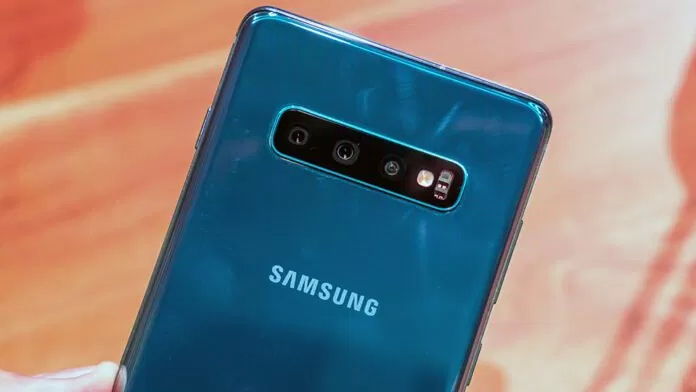 Bộ nhớ "khủng" 1 TB của Galaxy S10 Plus