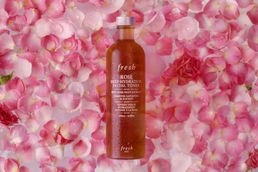 Review nước hoa hồng Fresh Rose Deep Hydration Facial Toner: Cấp ẩm và làm săn chắc da