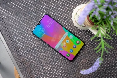 Galaxy M20