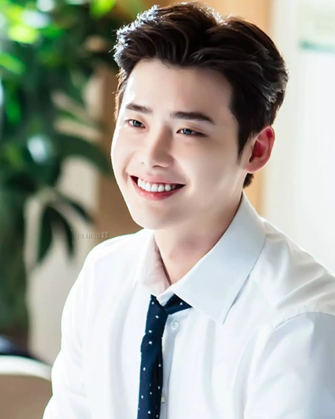 lee jong suk