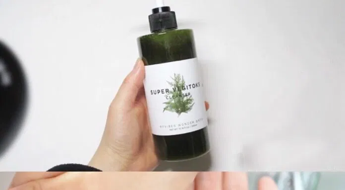 review sữa rửa mặt thải độc super vegitoks cleanser