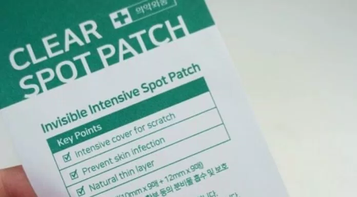 Review miếng dán mụn thần kỳ Some By Mi Clear Spot Patch