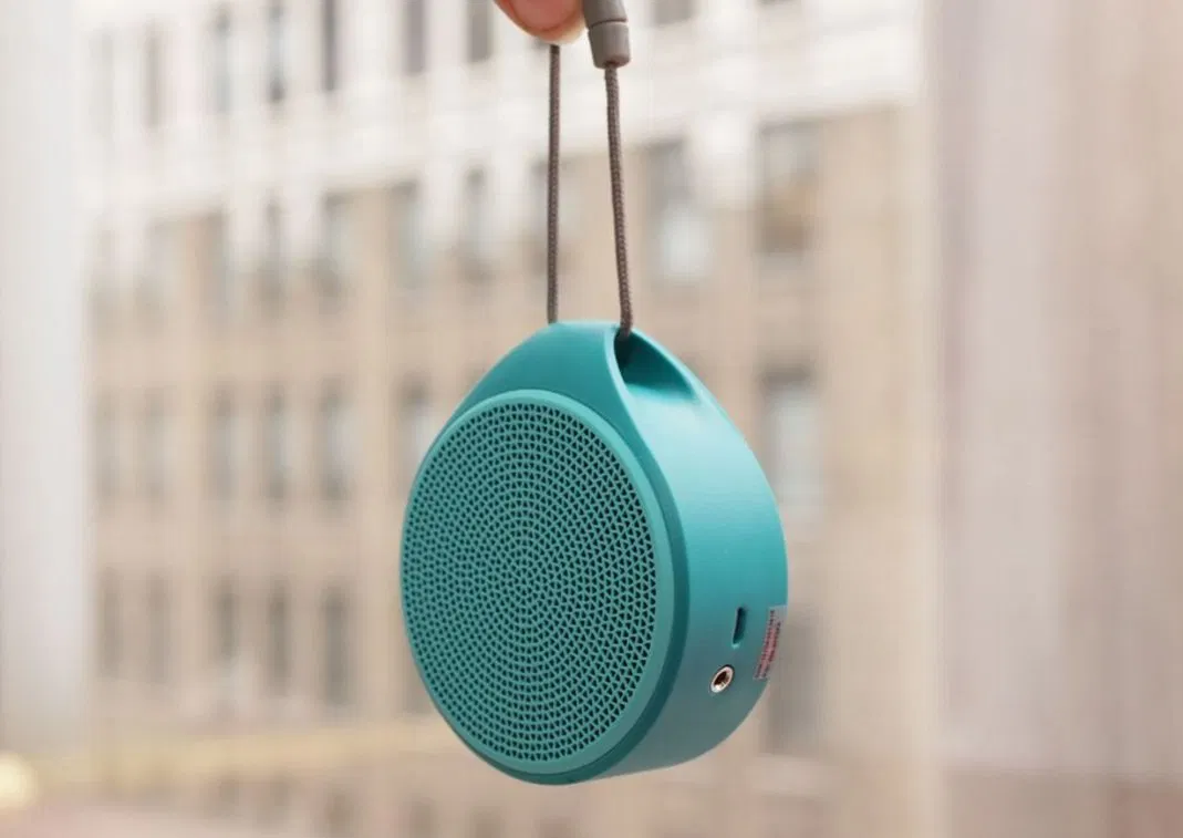 Thiết kế bắt mắt có tích hợp Micro dùng để đàm thoại tiện ích