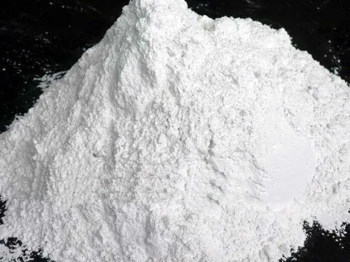 Cao lanh hay còn gọi là đất sét trắng đã được ứng dụng vào việc làm đẹp từ thời xa xưa. (nguồn: Internet)