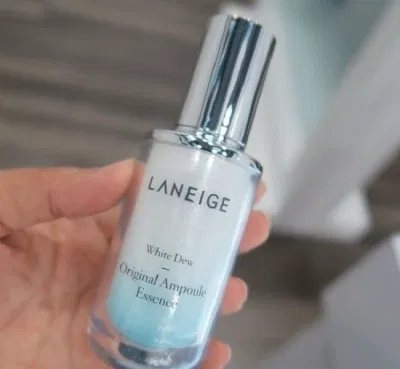 Tinh chất dưỡng trắng da tinh chất làm trắng da Laneige White Dew Original Ampoule Essence