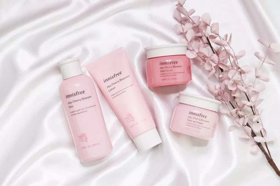 Bộ sản phẩm Cherry Blossom của Innisfree