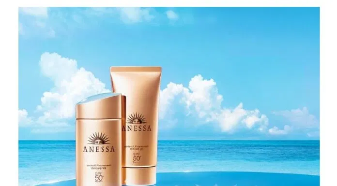 Kem chống nắng Anessa Perfect UV Sunscreen Aqua Booster SPF50+ PA++++