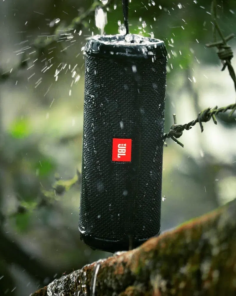 Khả năng chống nước tốt của JBL Flip 3