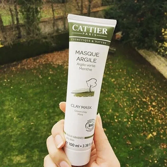 Cattier Clay Mask xanh dành cho da dầu nên thiên về làm sạch bã nhờn, bụi bẩn (nguồn: Internet)