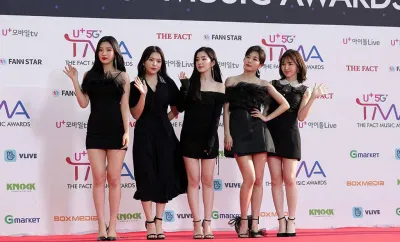RED VELVET