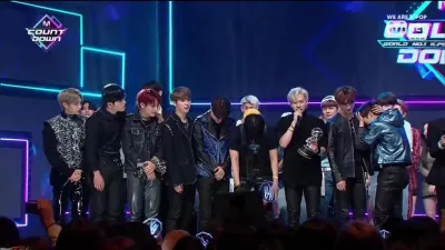 Cuối cùng, công sức của nhóm đã được đền đáp xứng đáng (Ảnh: M Countdown)