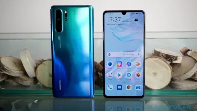 Thiết kế đầy ấn tượng của Huawei P30 Pro