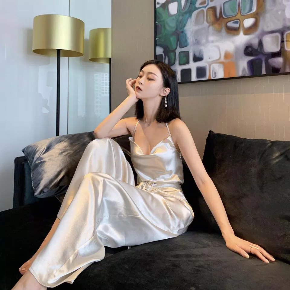Áo hai dây lụa