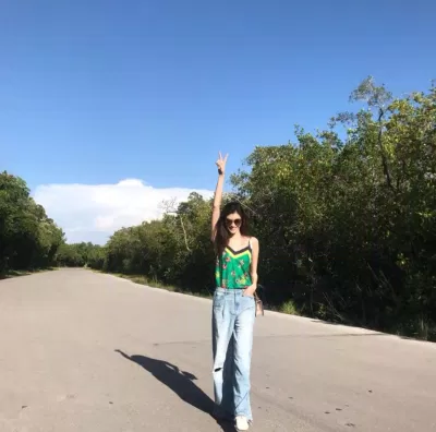 Áo hai dây lụa