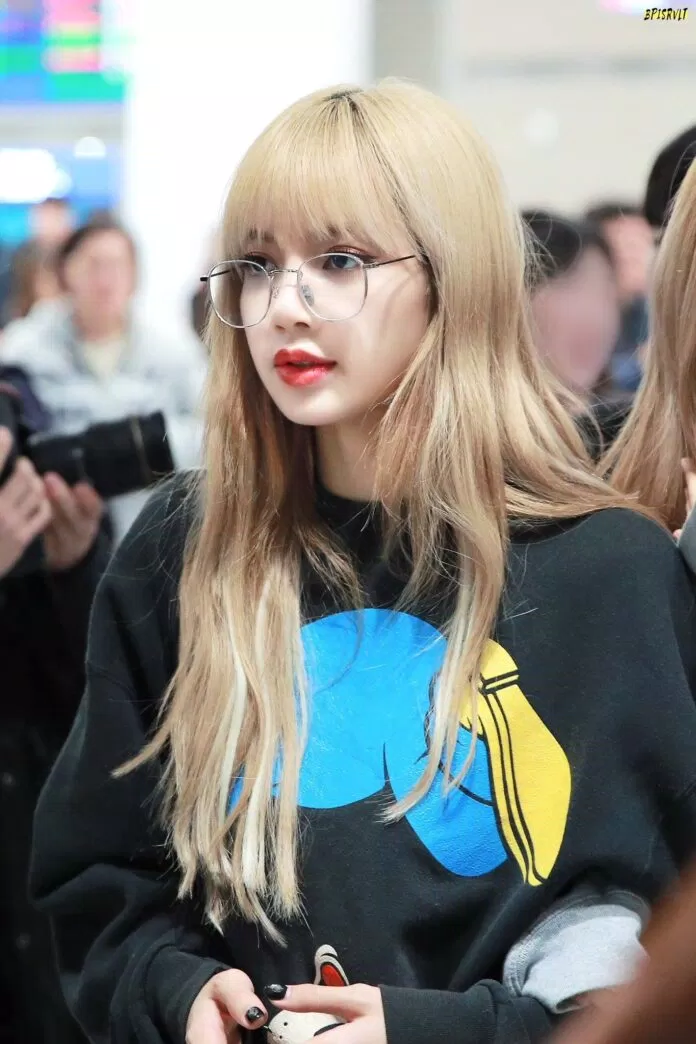 blackpink-lisa