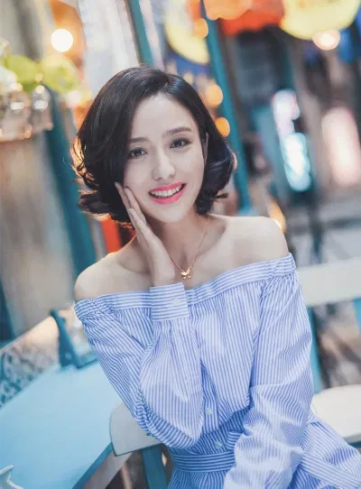 Đồng Lệ Á
