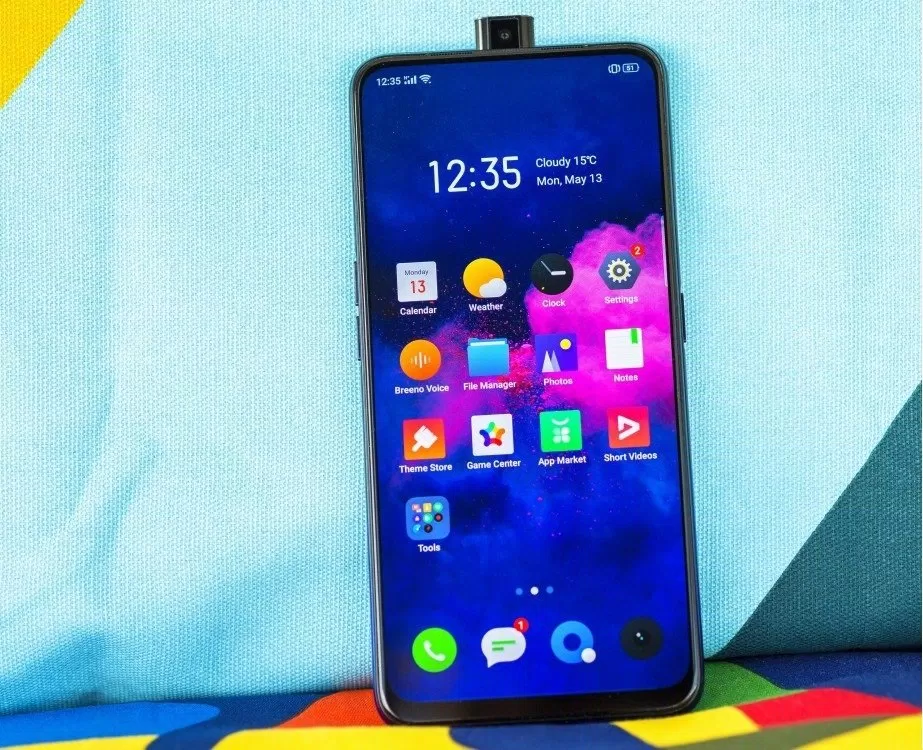 Thiết kế tổng quan của Realme X