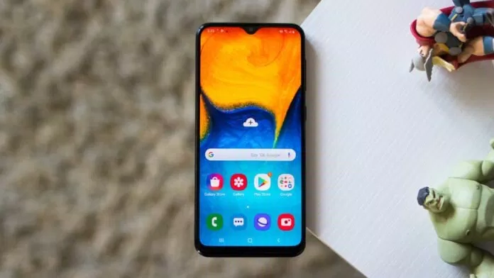 Thiết kế của Galaxy A20